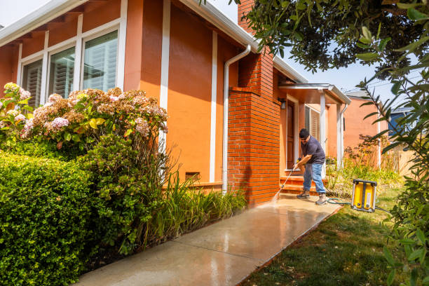 Best Pressure Washing Near Me  in Lincoln Center, KS